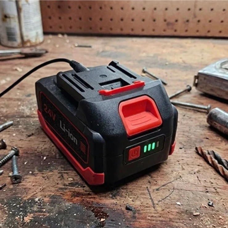 WOODRANGER 24V rechargeable battery — no gas or cords needed